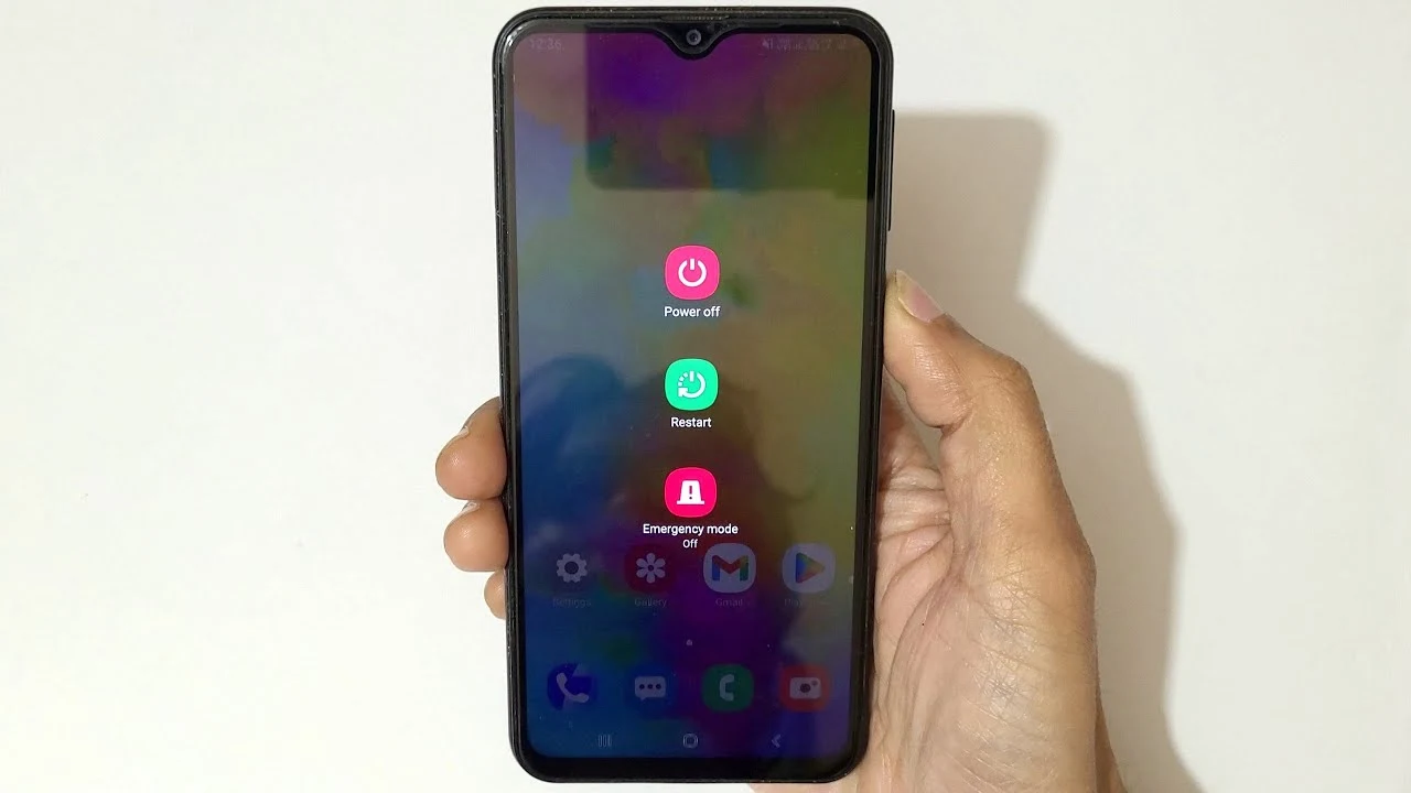 hoe android telefoon herstarten